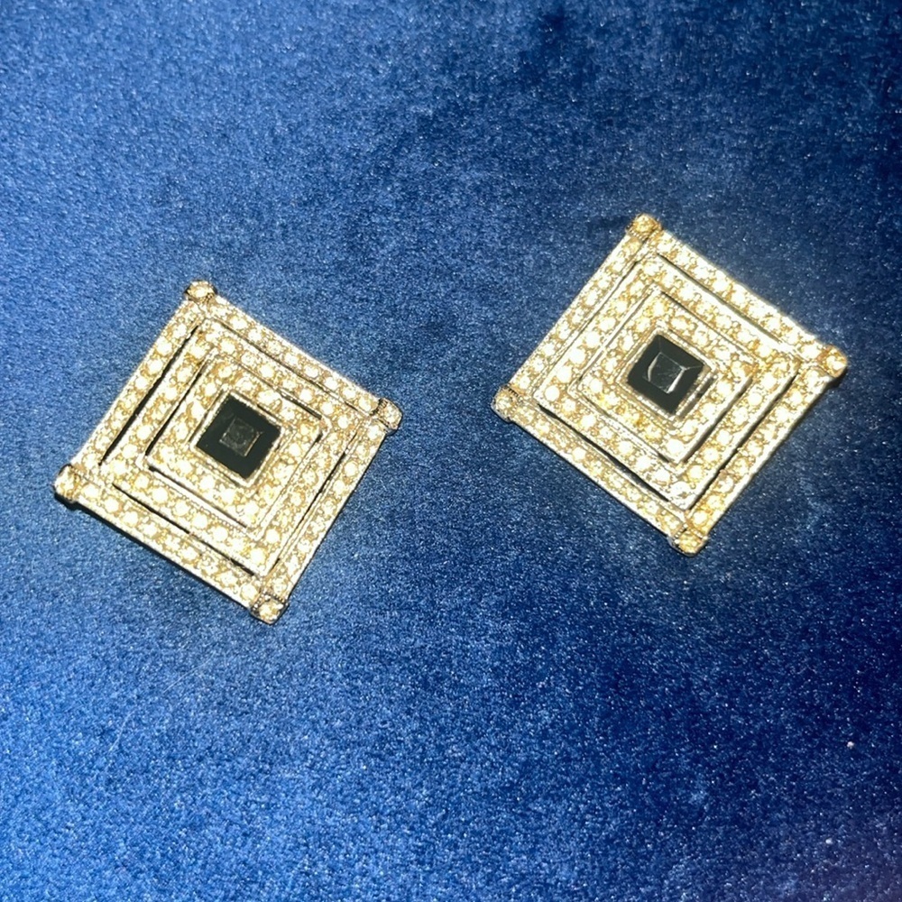 Beautiful clip on earrings